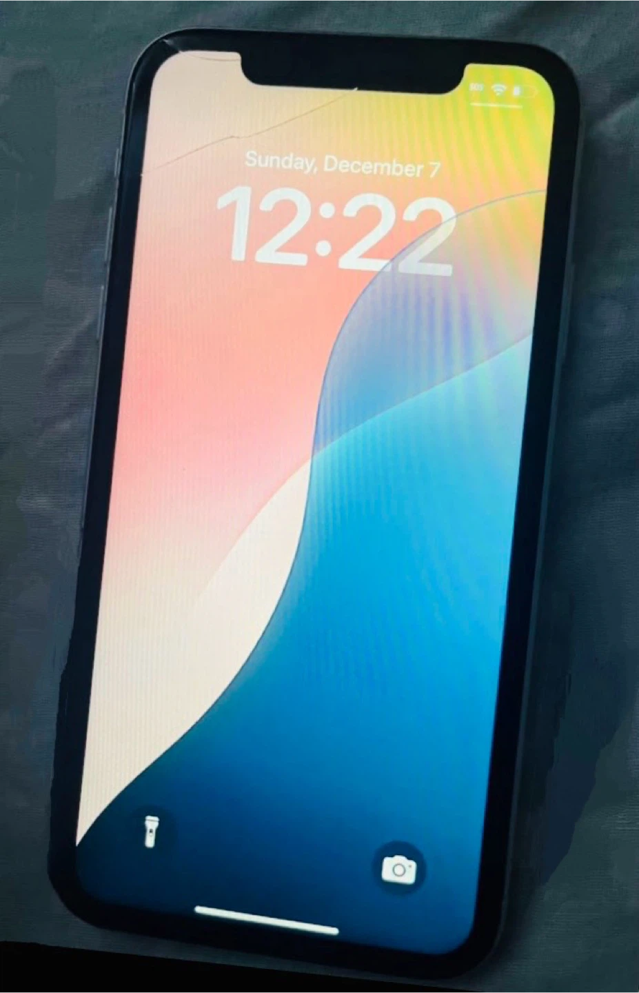 Apple iPhone XR - White 64GB - photo 2