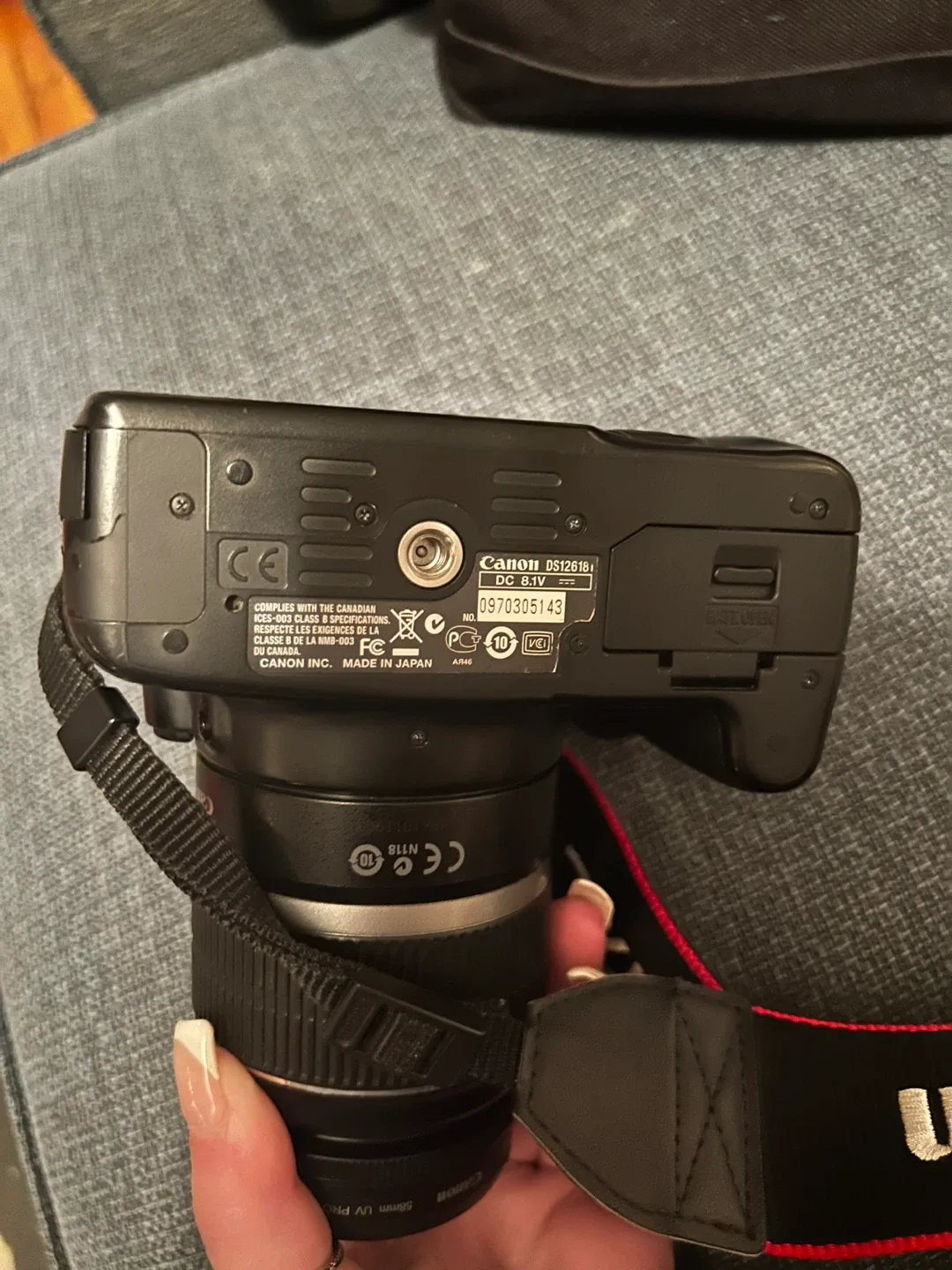 Canon EOS Digital Rebel XS DSLR Camera image indicator(3)