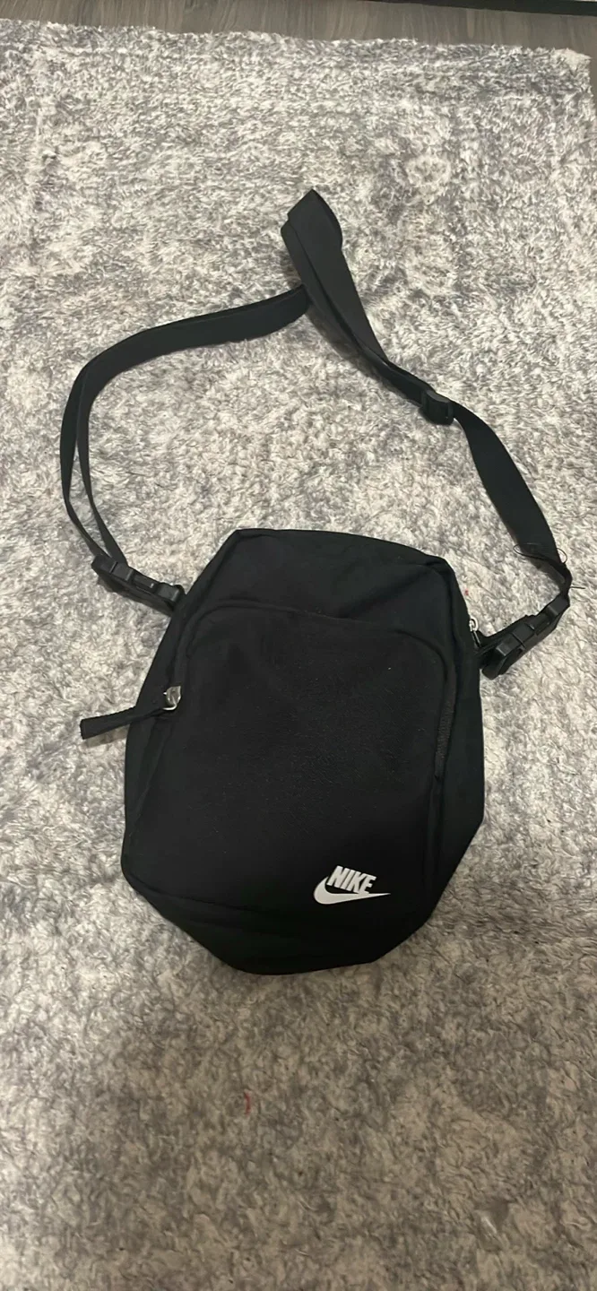 Nike Black Shoulder Bag