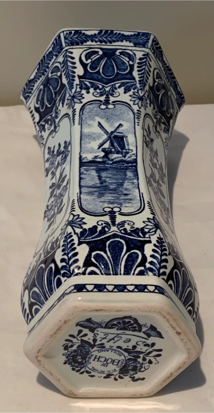 Boch Frères Delft Vase - photo 2