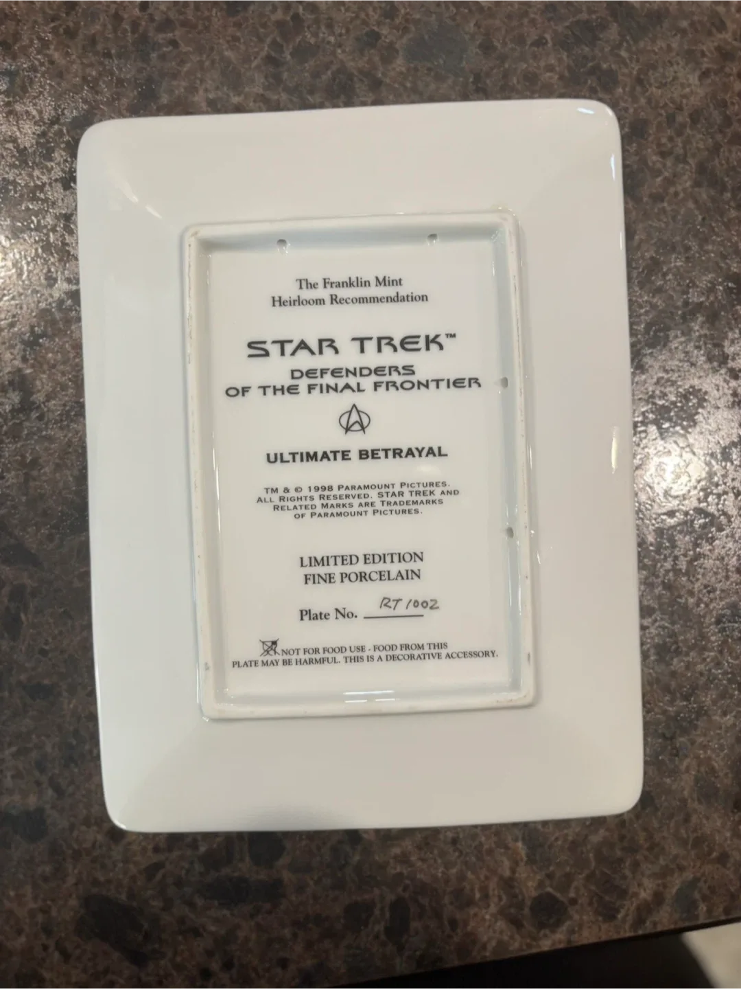 The Franklin Mint Star Trek Plates image indicator(5)