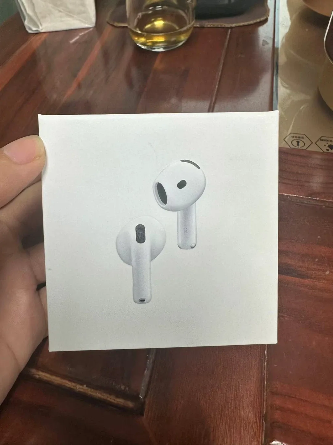Apple AirPods 4 with Active Noise Cancellation