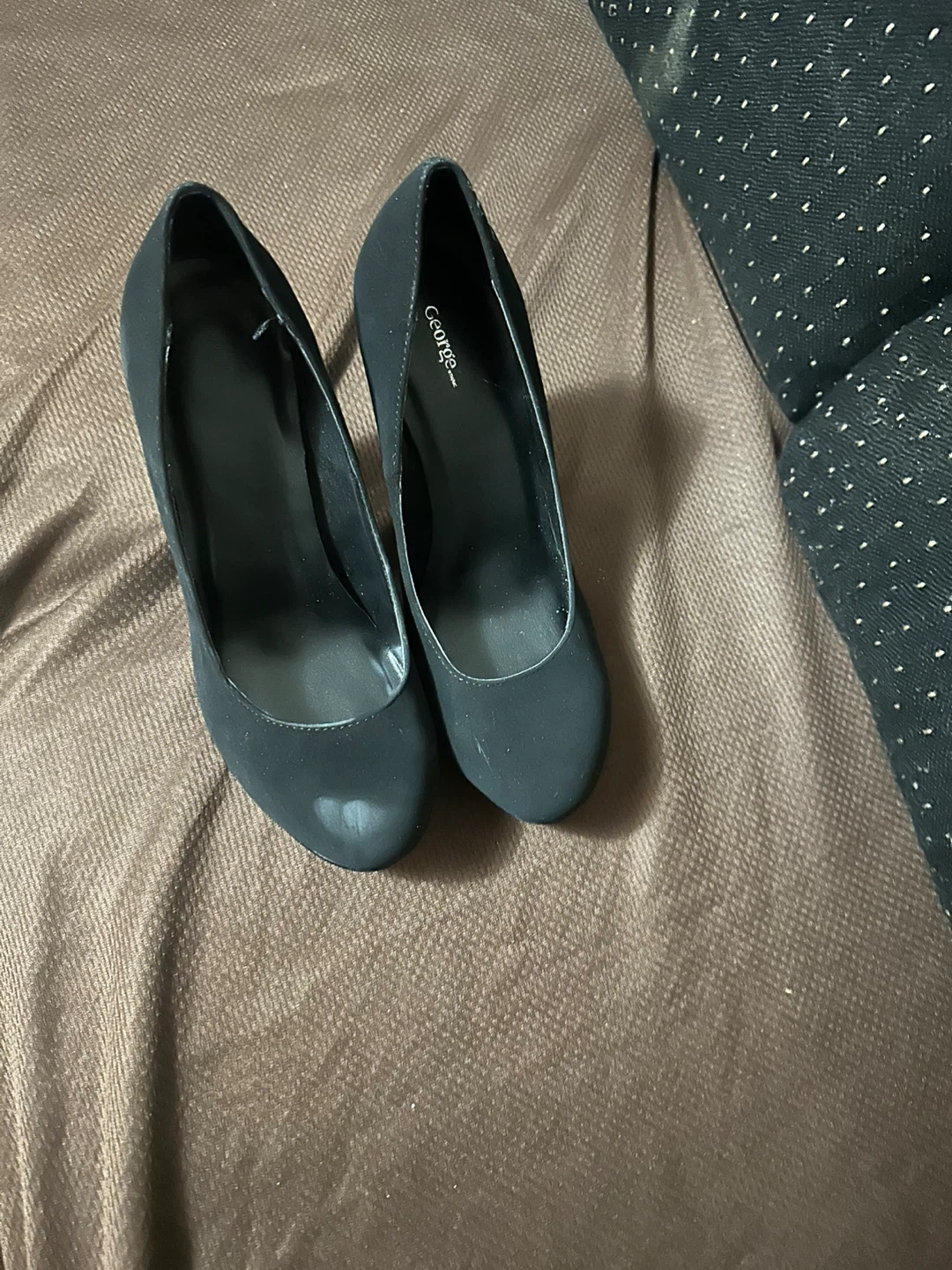 George Black Heels