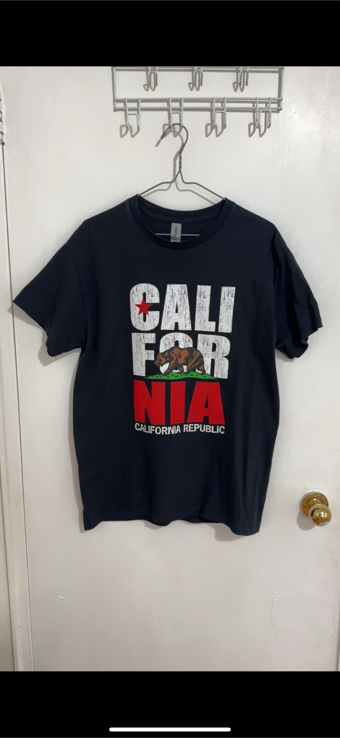 Gildan California Republic T-Shirt