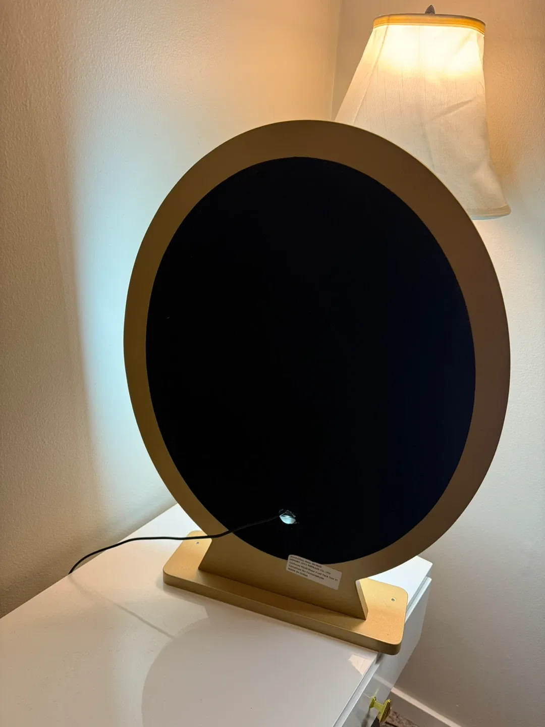 Dresser with mirror and stool image indicator(5)