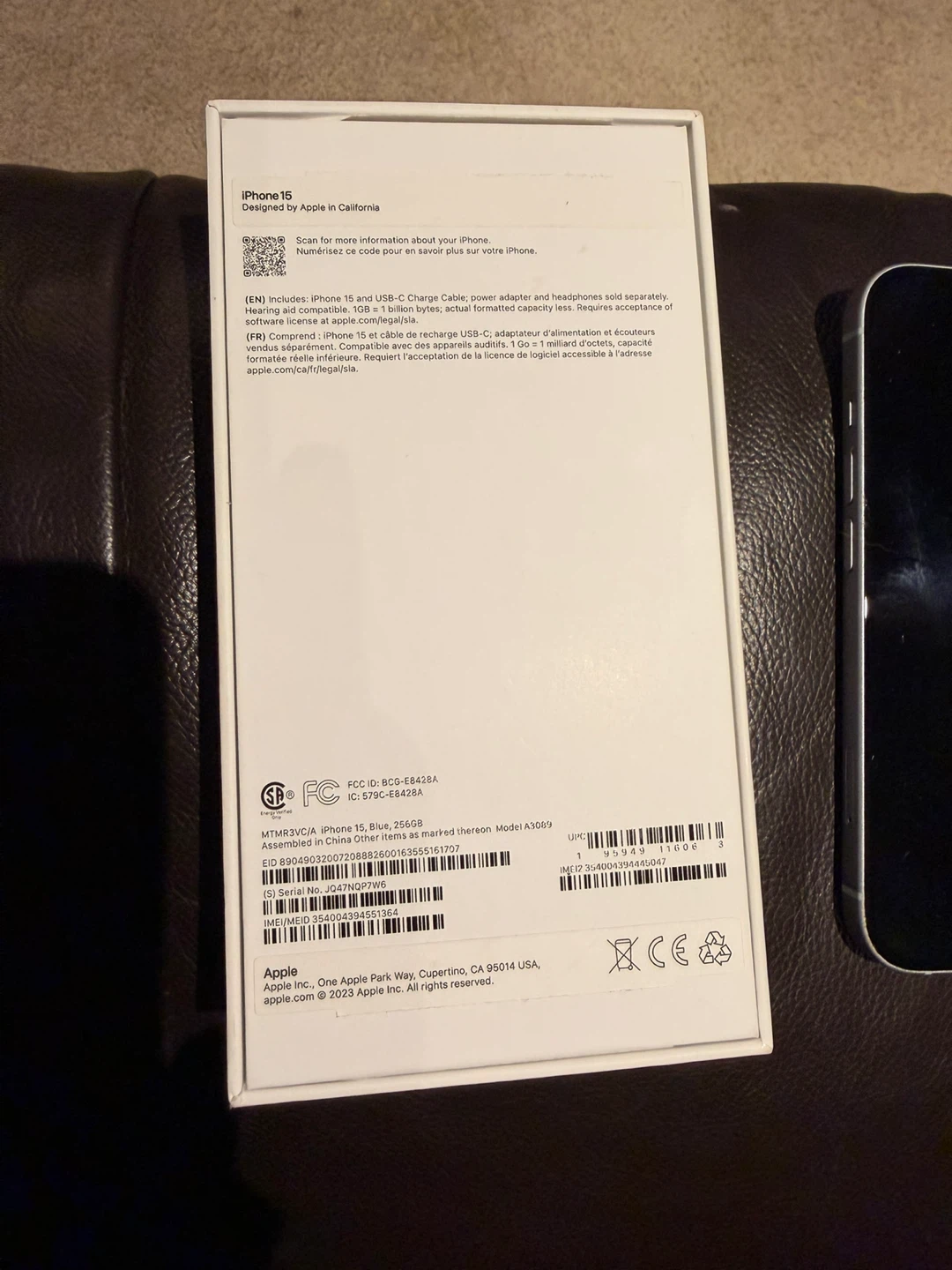iPhone 15 White, 256GB - photo 4