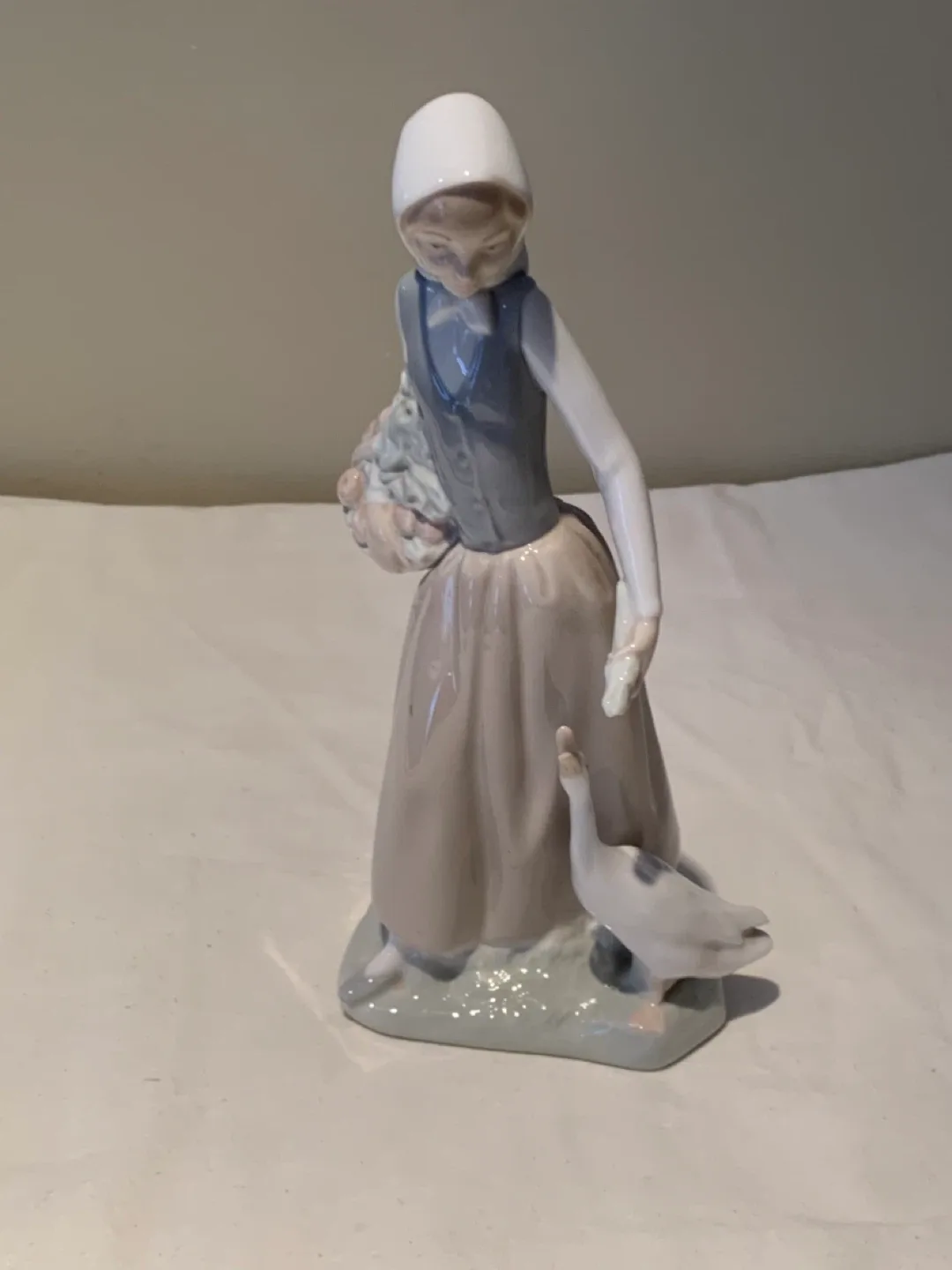 Lladro Figurine - Girl with Goose & Basket