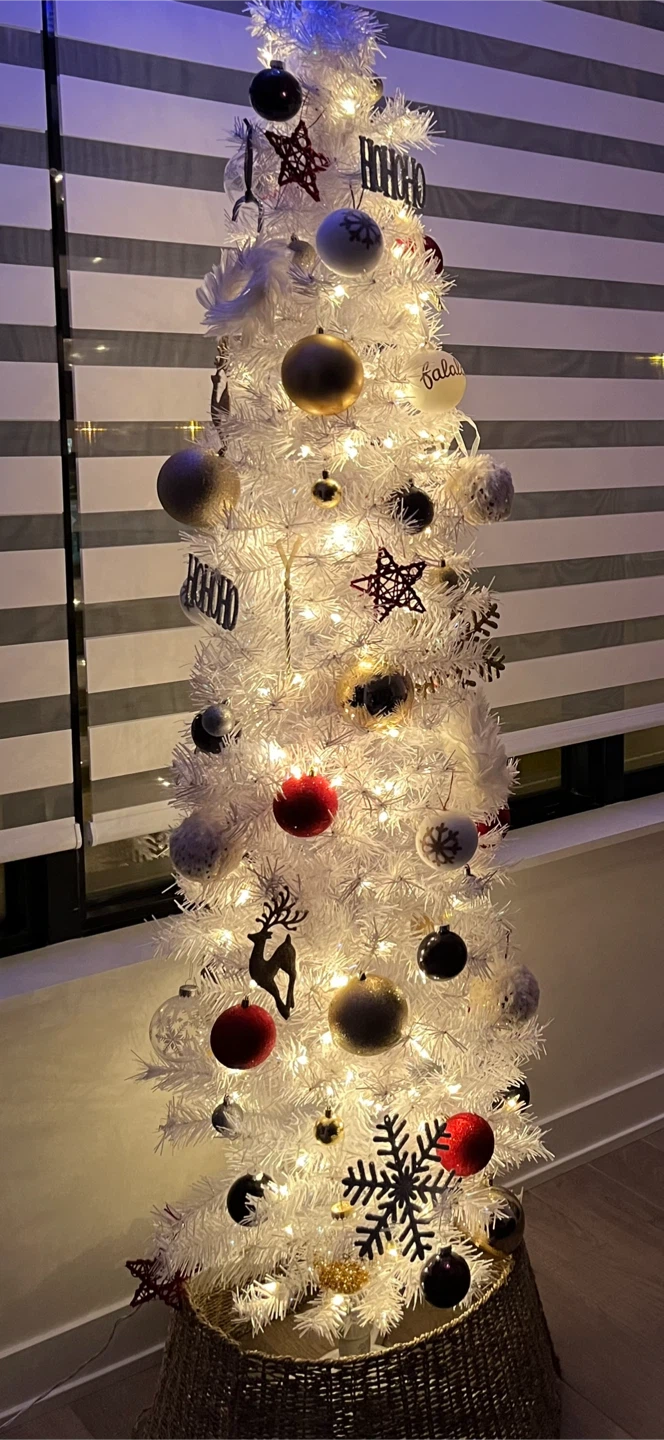 Ashland 7ft Pre-Lit Norway White Slim Christmas Tree - photo 3