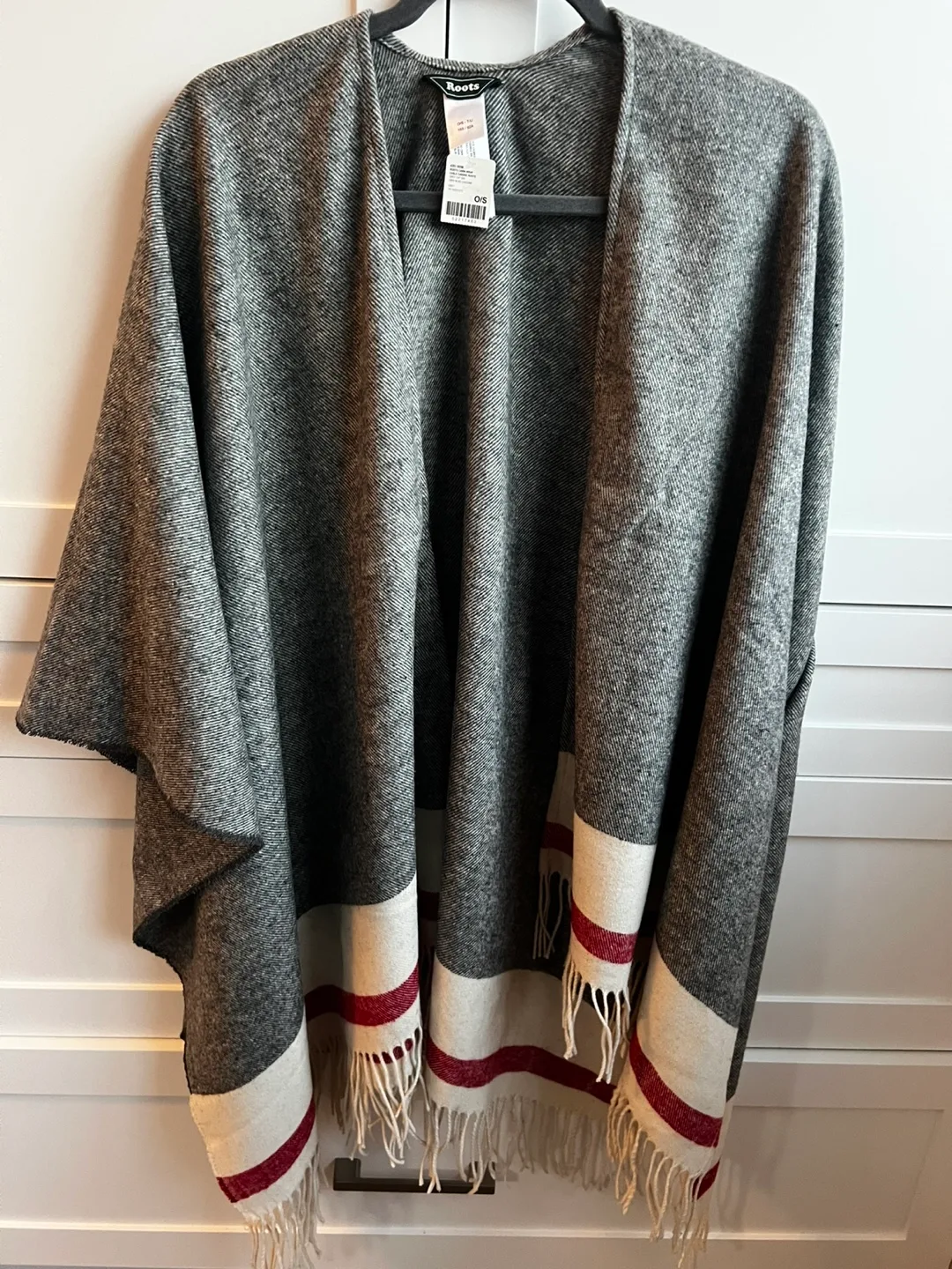 New Roots Cabin Wrap - Grey, One Size