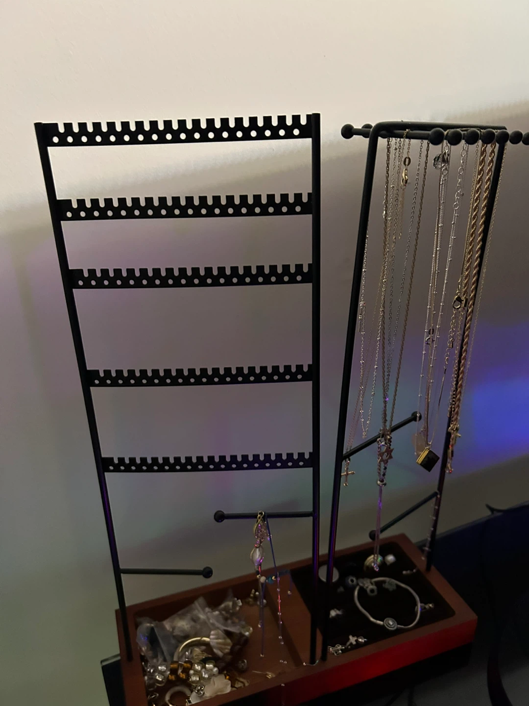 Jewelry Stand