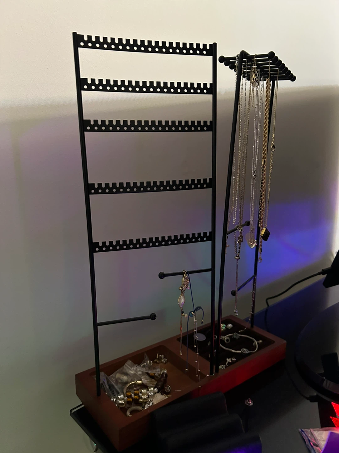 Jewelry Stand - photo 2