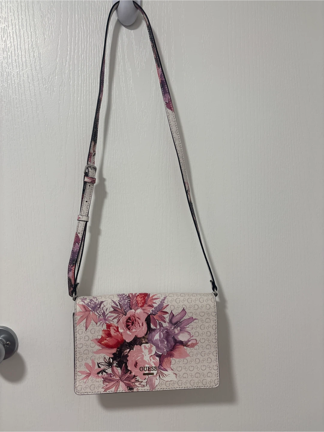 Guess Floral Print Crossbody Bag