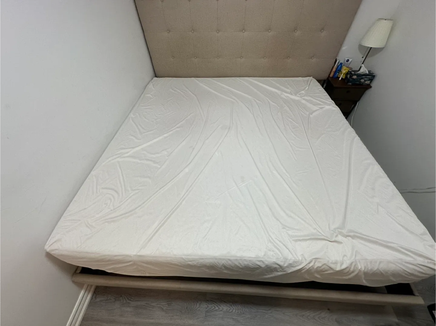 Tempur-Pedic King Size Mattress image indicator(2)