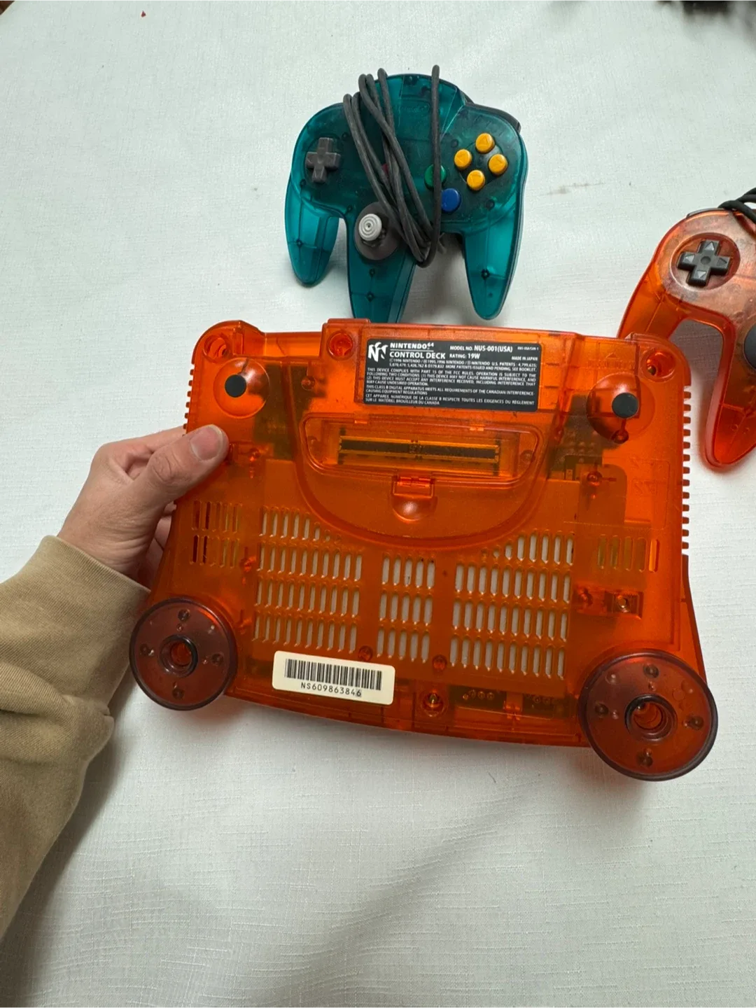 Nintendo 64 Console with 2 Controllers - Orange image indicator(4)