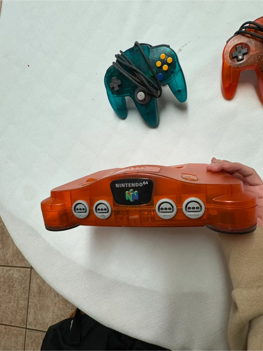 Nintendo 64 Console with 2 Controllers - Orange image indicator(5)