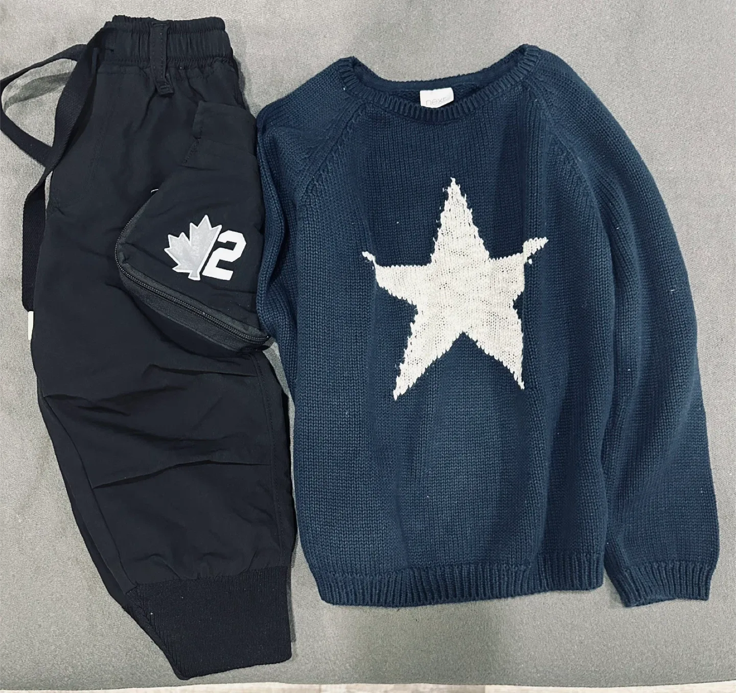 Kids' Navy Star Sweater & Dsquared2 Black Pants