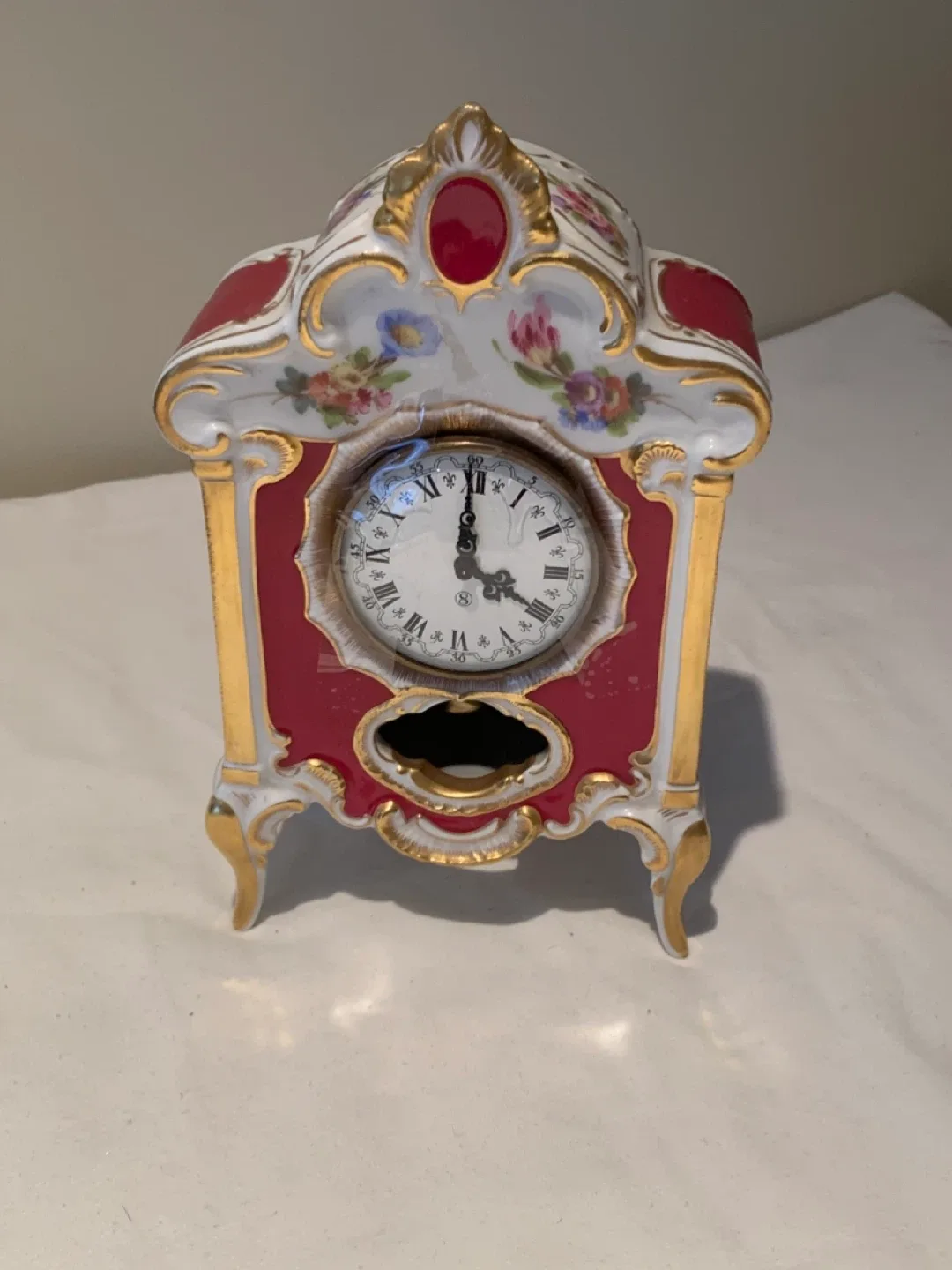 Dresden Germany Neuschwanstein Handgemalt Clock