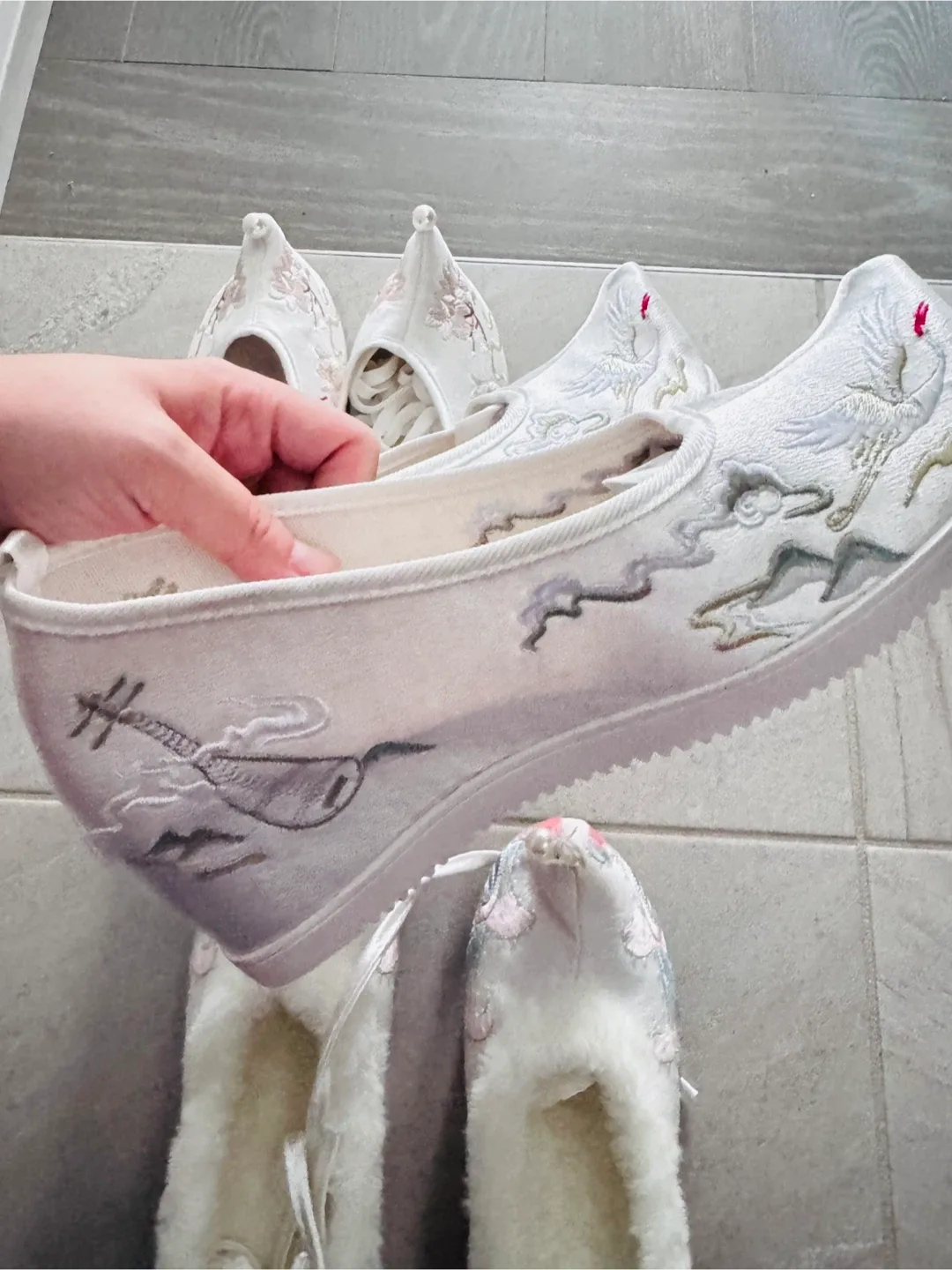 Embroidered Chinese Style Shoes image indicator(4)