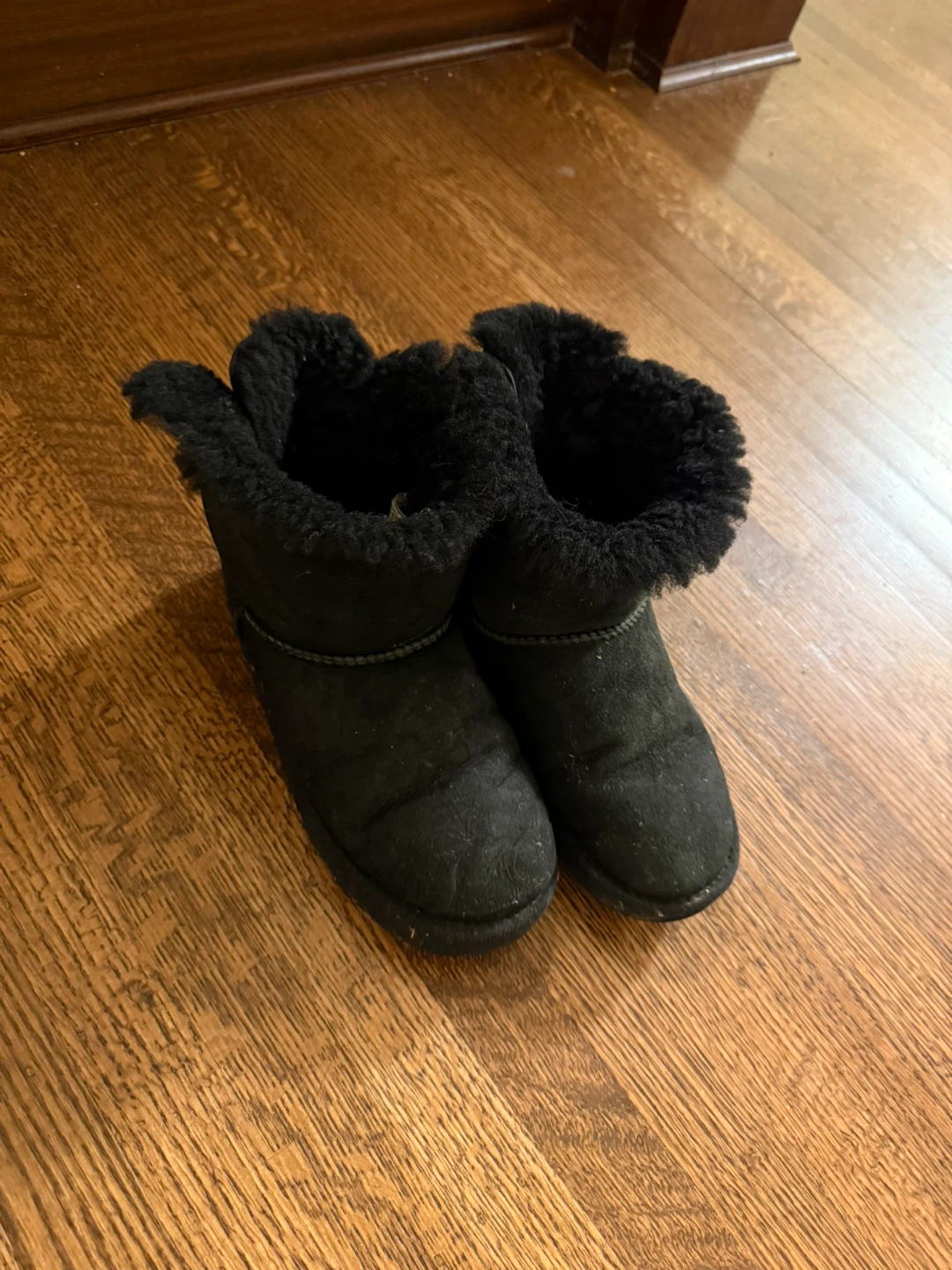 UGG Australia Black Boots kids Size 4 - photo 2