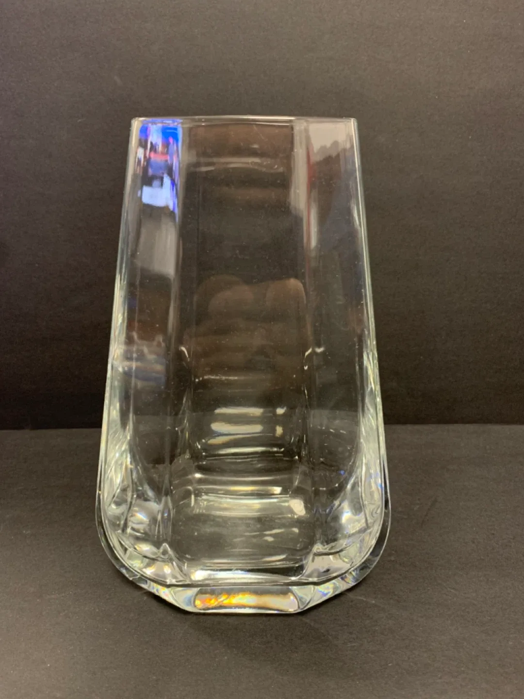 Clear Glass Vase - 6" Tall