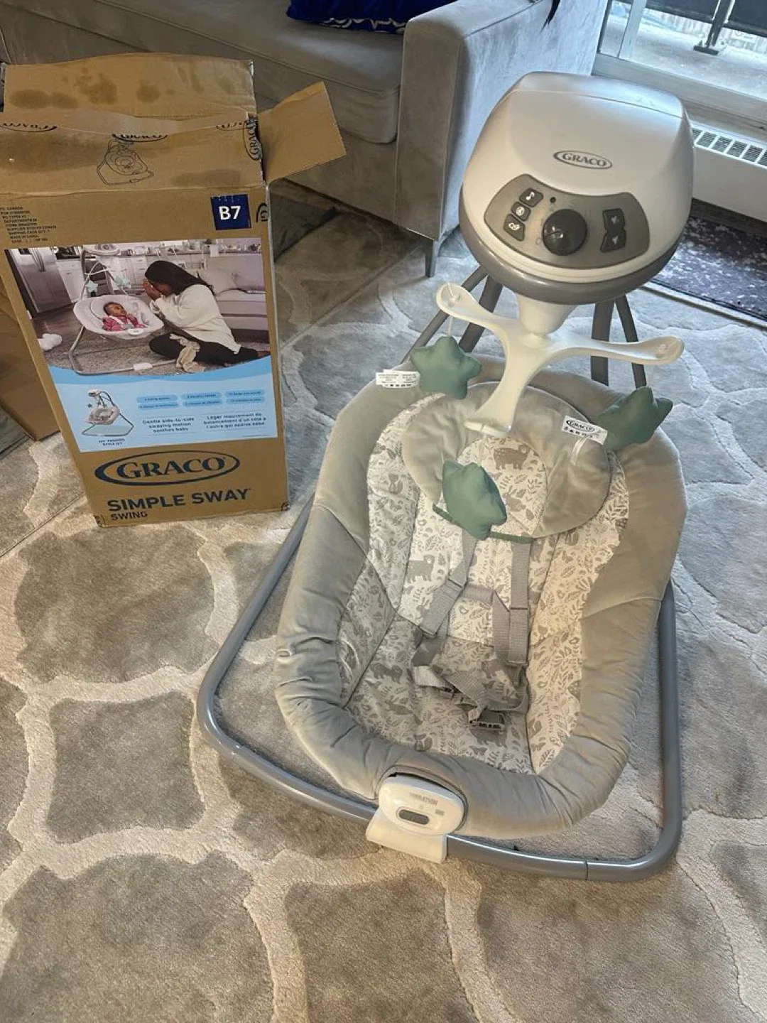 Graco Simple Sway Baby Swing