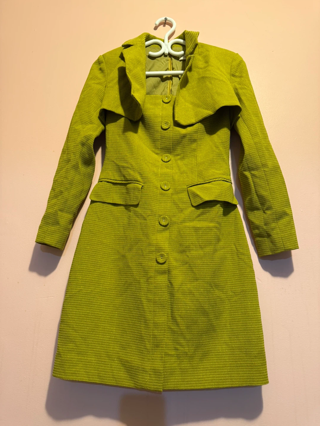 Green dress(6475621363)message