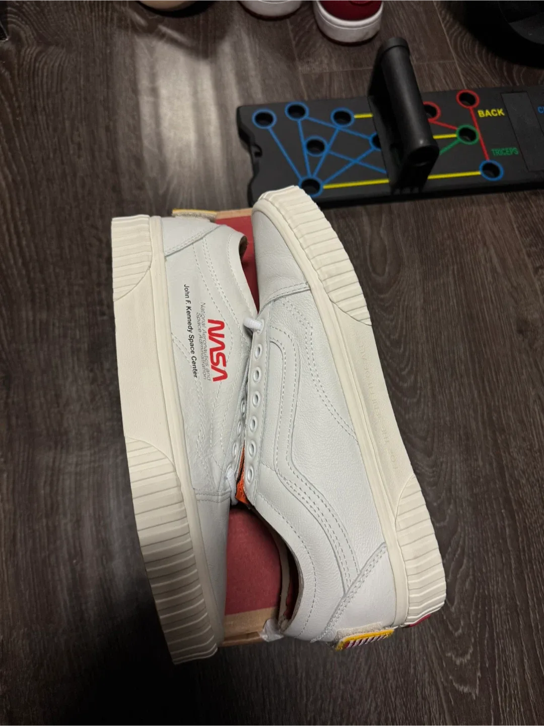 Vans x NASA White Leather Sneakers image indicator(2)