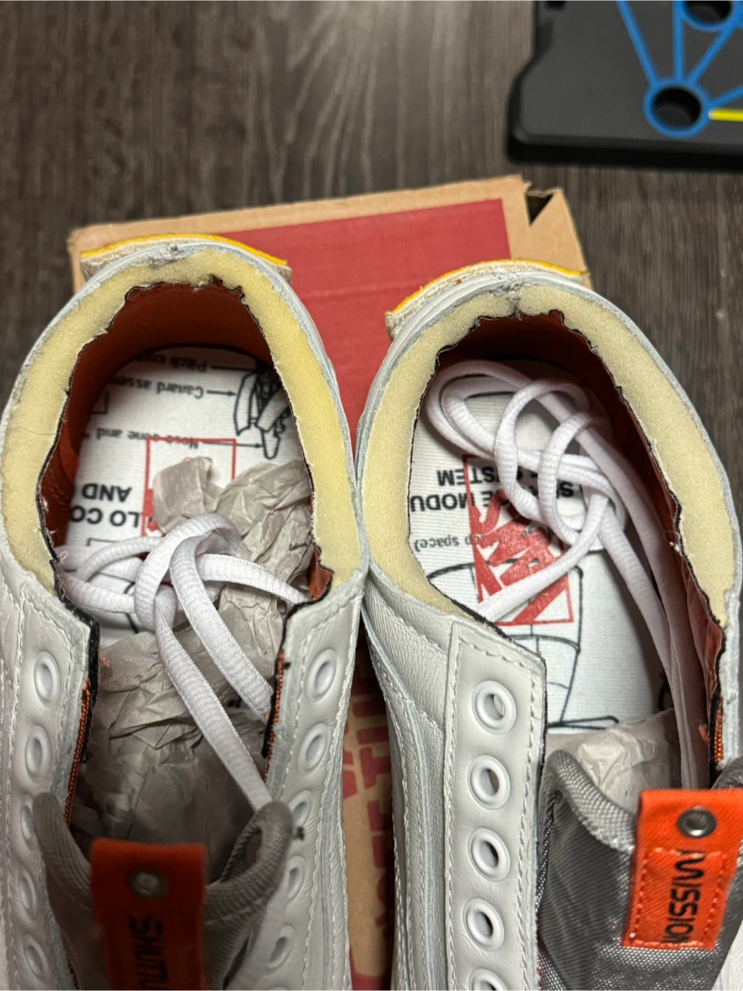 Vans x NASA White Leather Sneakers - photo 4