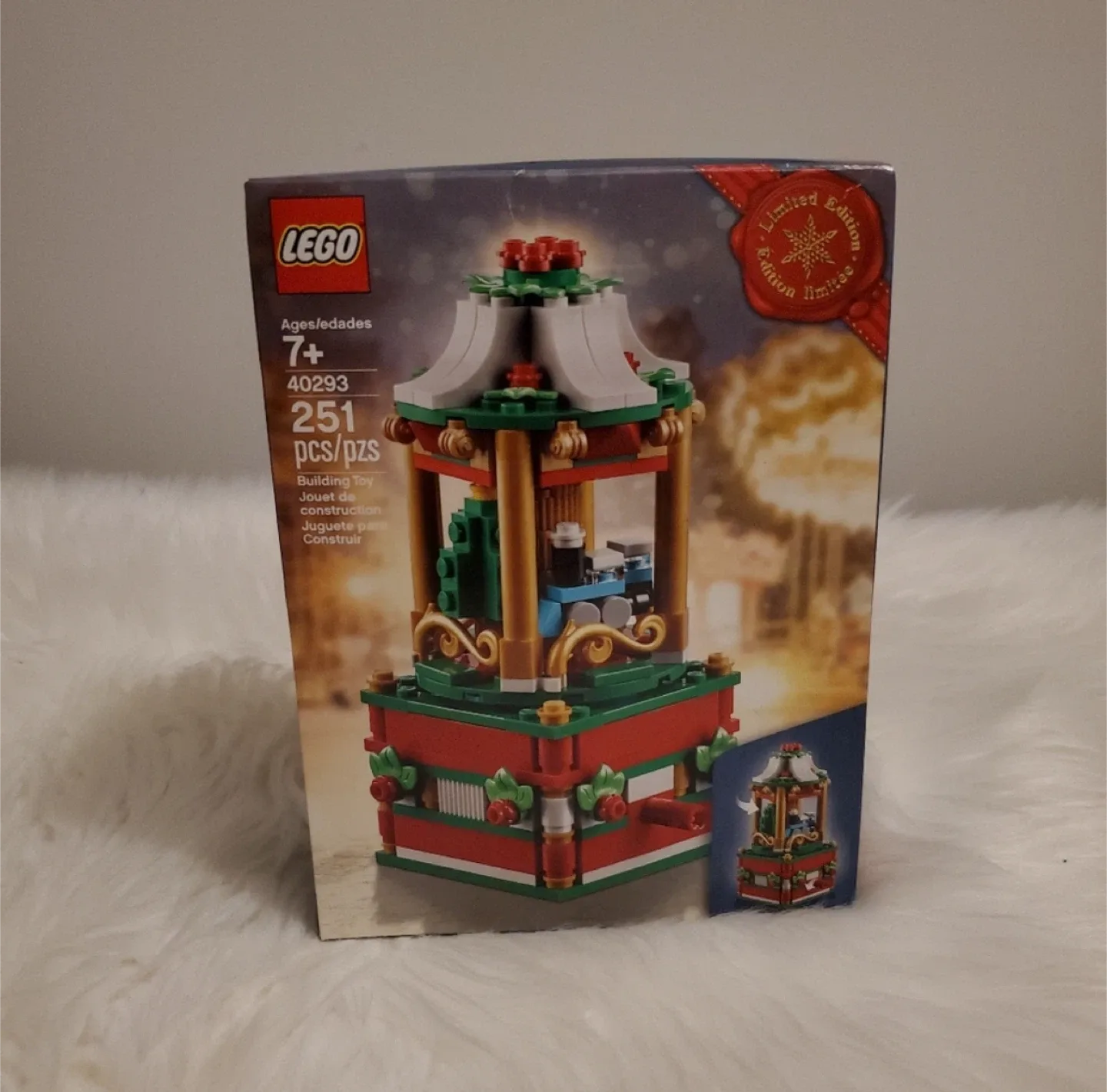 New LEGO 40293 Christmas Carousel - Limited Edition