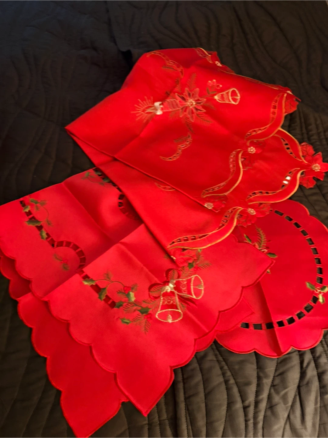 Red Christmas Table Linens Set - photo 2