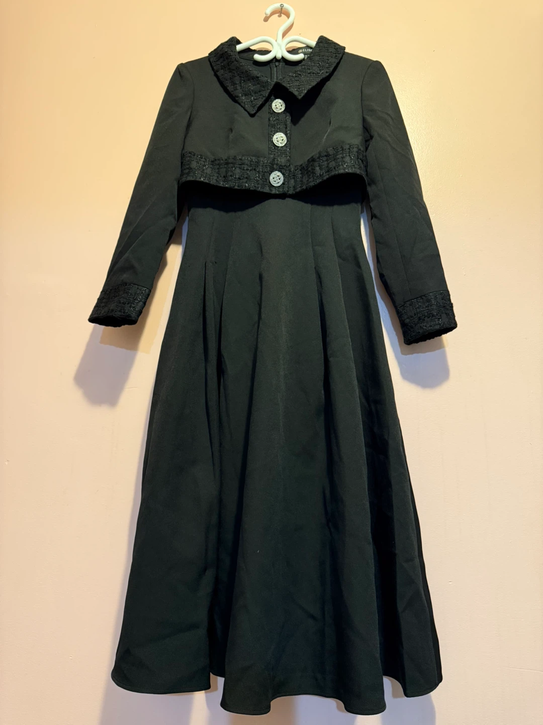Black Dress(6475621363)If you want to buy,message me,thanks.