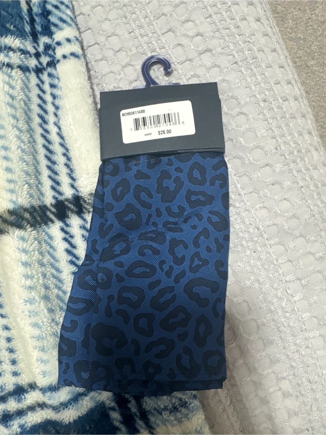 Tommy Hilfiger Blue Leopard Print Scarf - New - photo 2