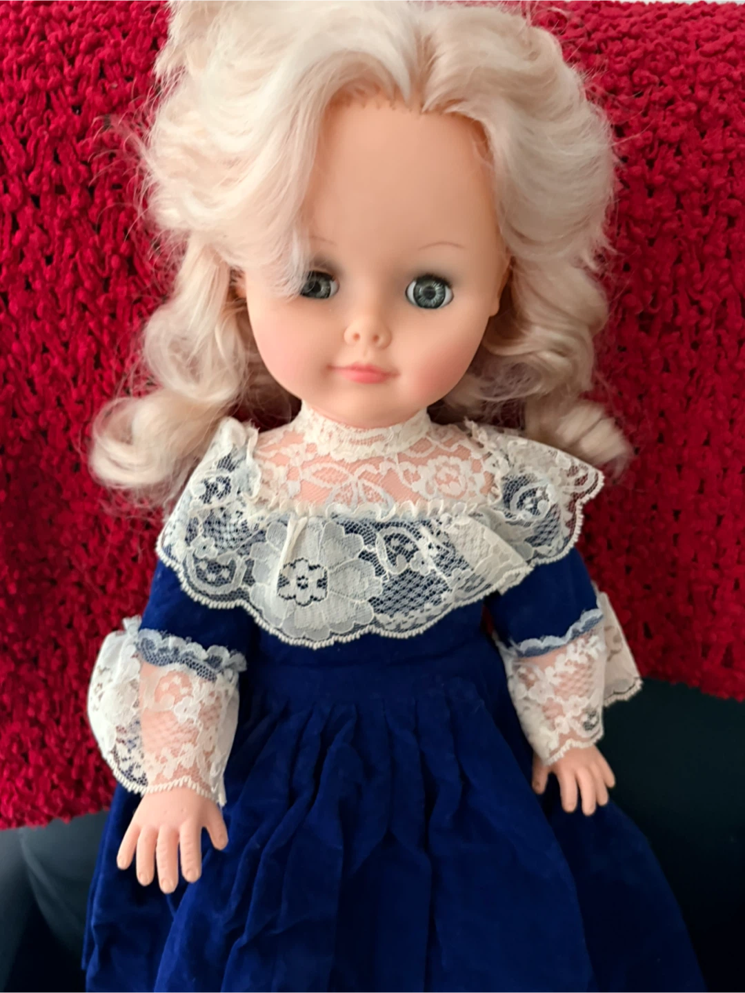 Vintage Blue Dress Doll - photo 4