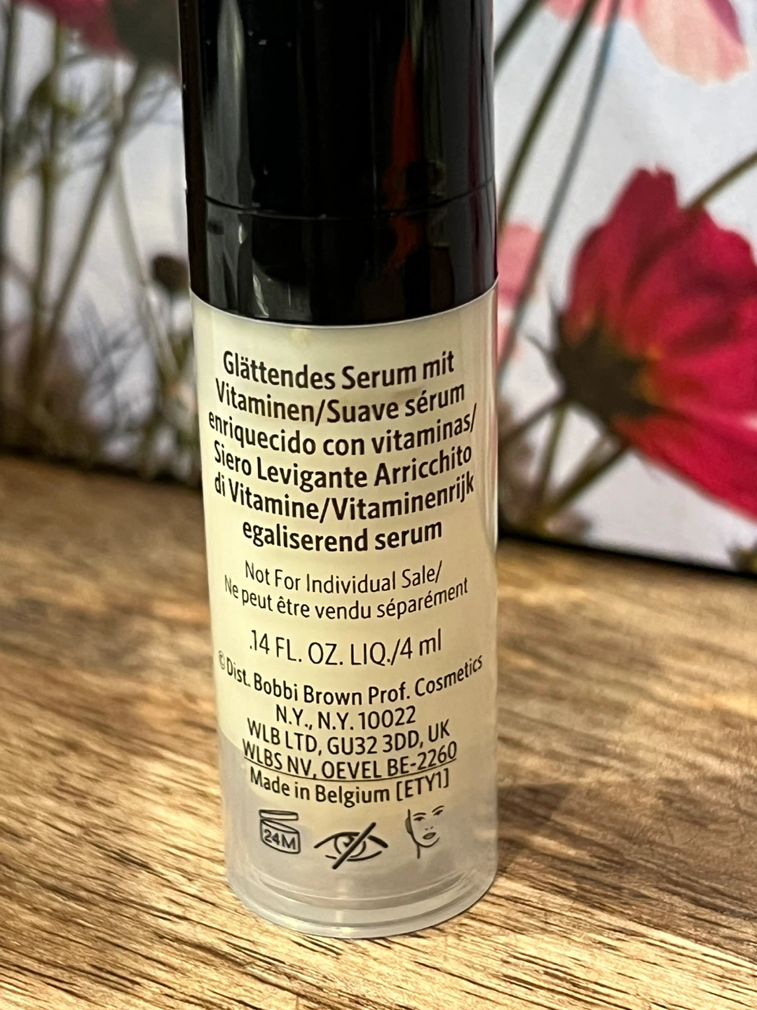 Bobbi Brown Vitamin Enriched Smoothing Serum 4ml - photo 2