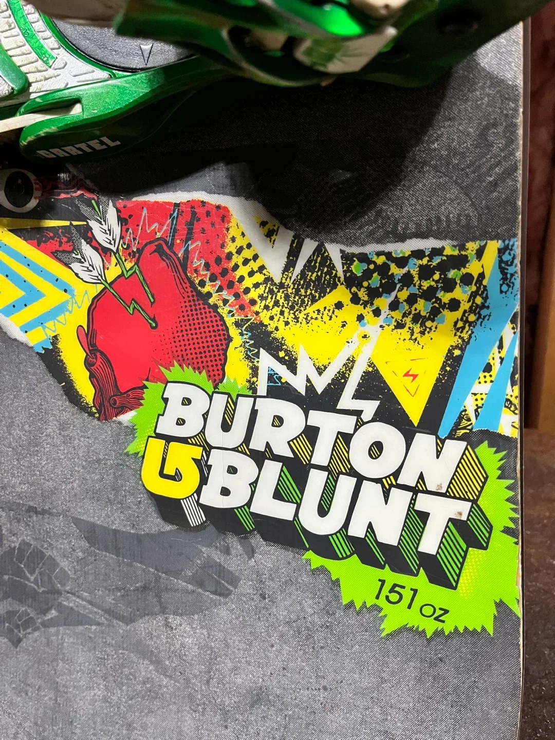 Burton Blunt w/ Cartel binding image indicator(5)