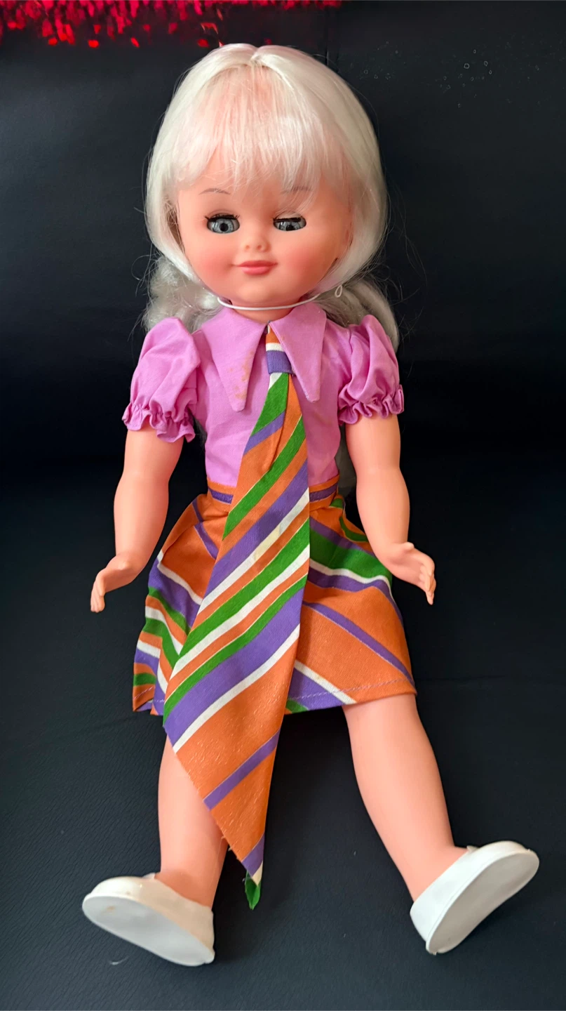 Doll with Blonde Hair - photo 3
