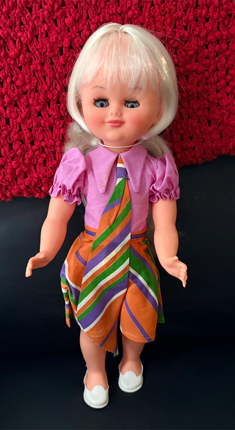 Doll with Blonde Hair - photo 5