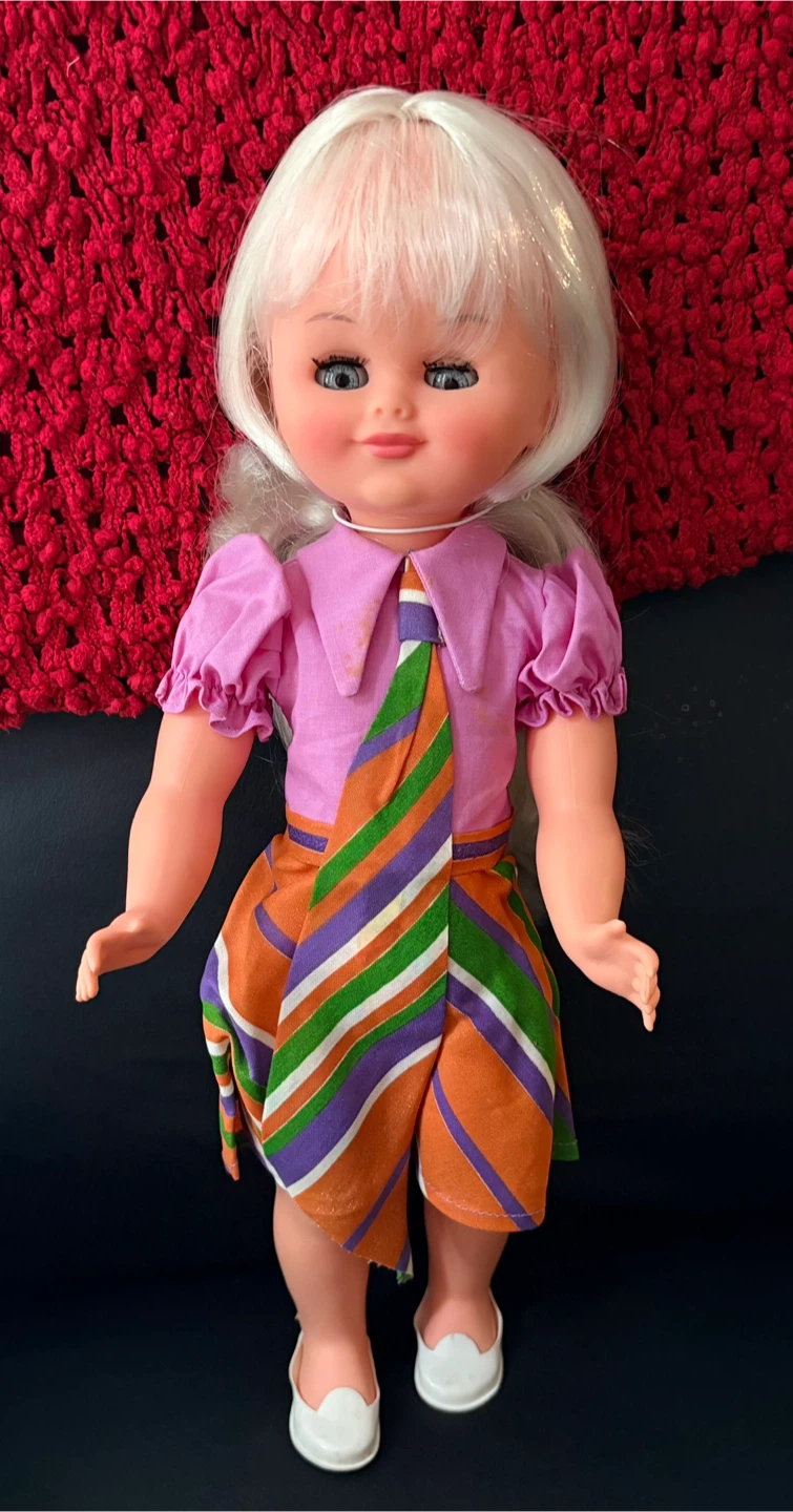 Doll with Blonde Hair - photo 4