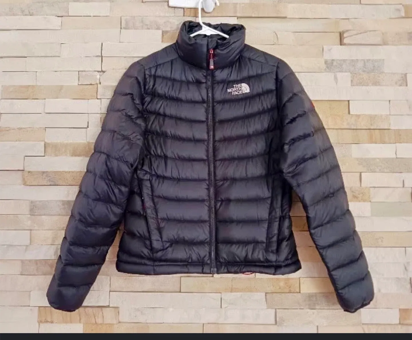 The North Face Puffer Jacket - Size S image indicator(4)