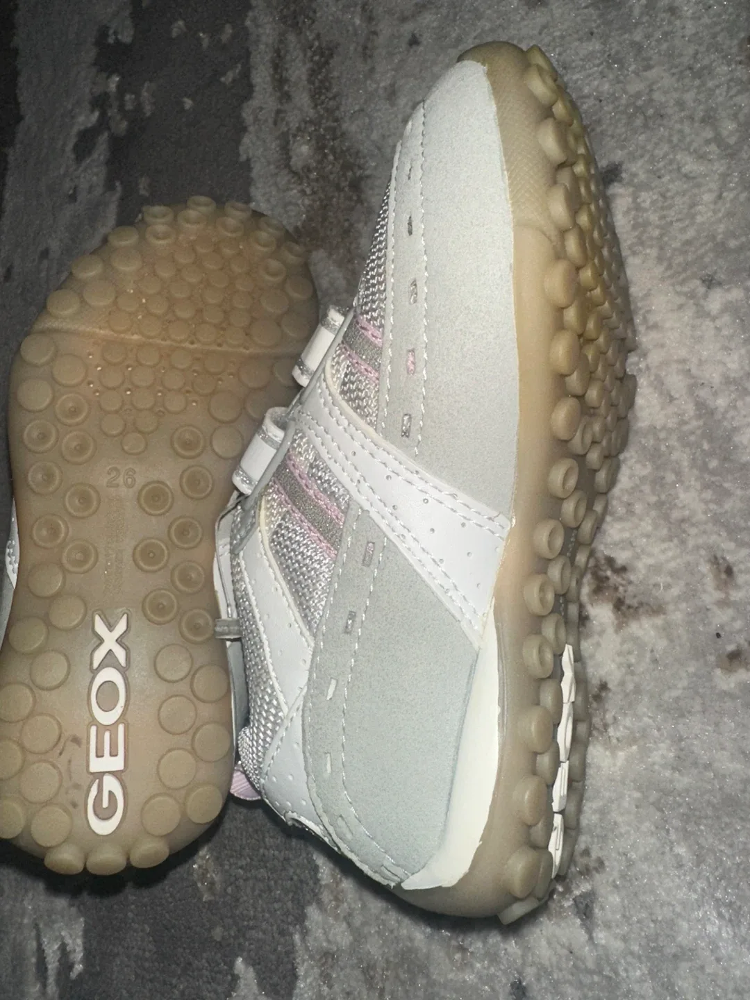 New Geox Respira Kids' Sneakers - Size 26 (Youth) image indicator(4)