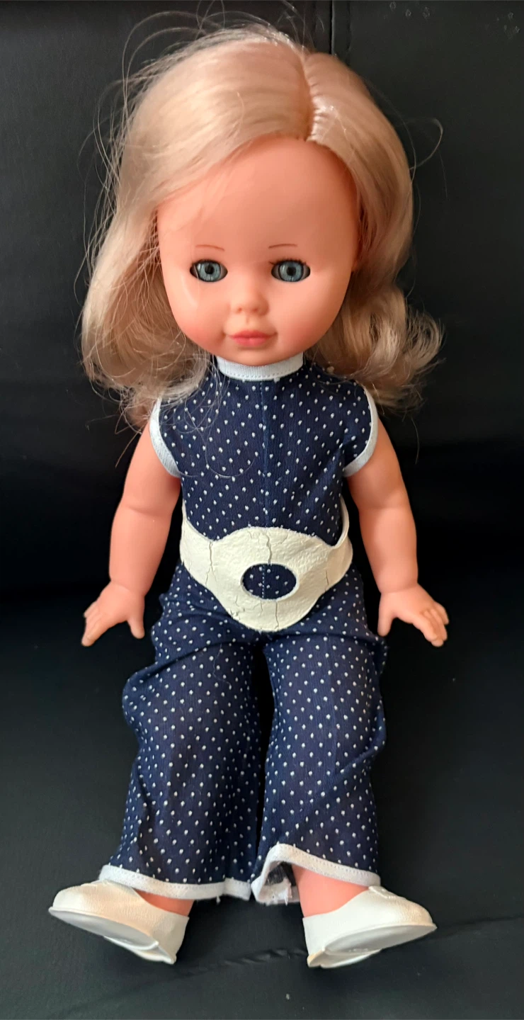 Vintage Blonde Hair Blue Eyes Doll - photo 3