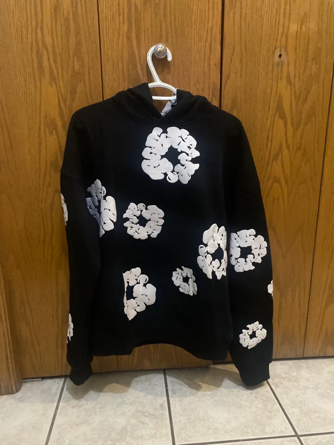 Selling a denim tears sweatsuit image indicator(8)