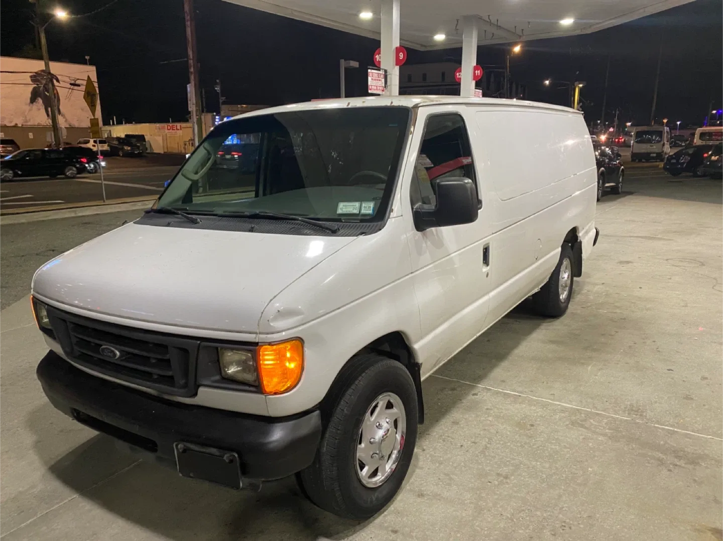 2003 Ford E-250 Super Duty Extended Van