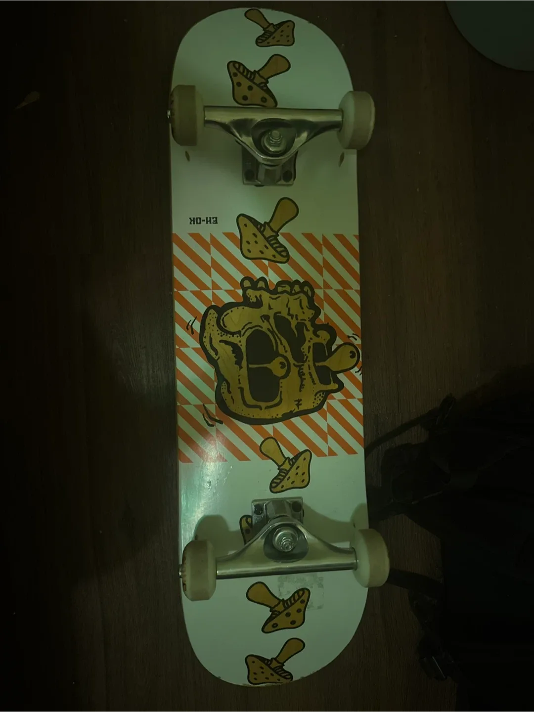 Skateboard