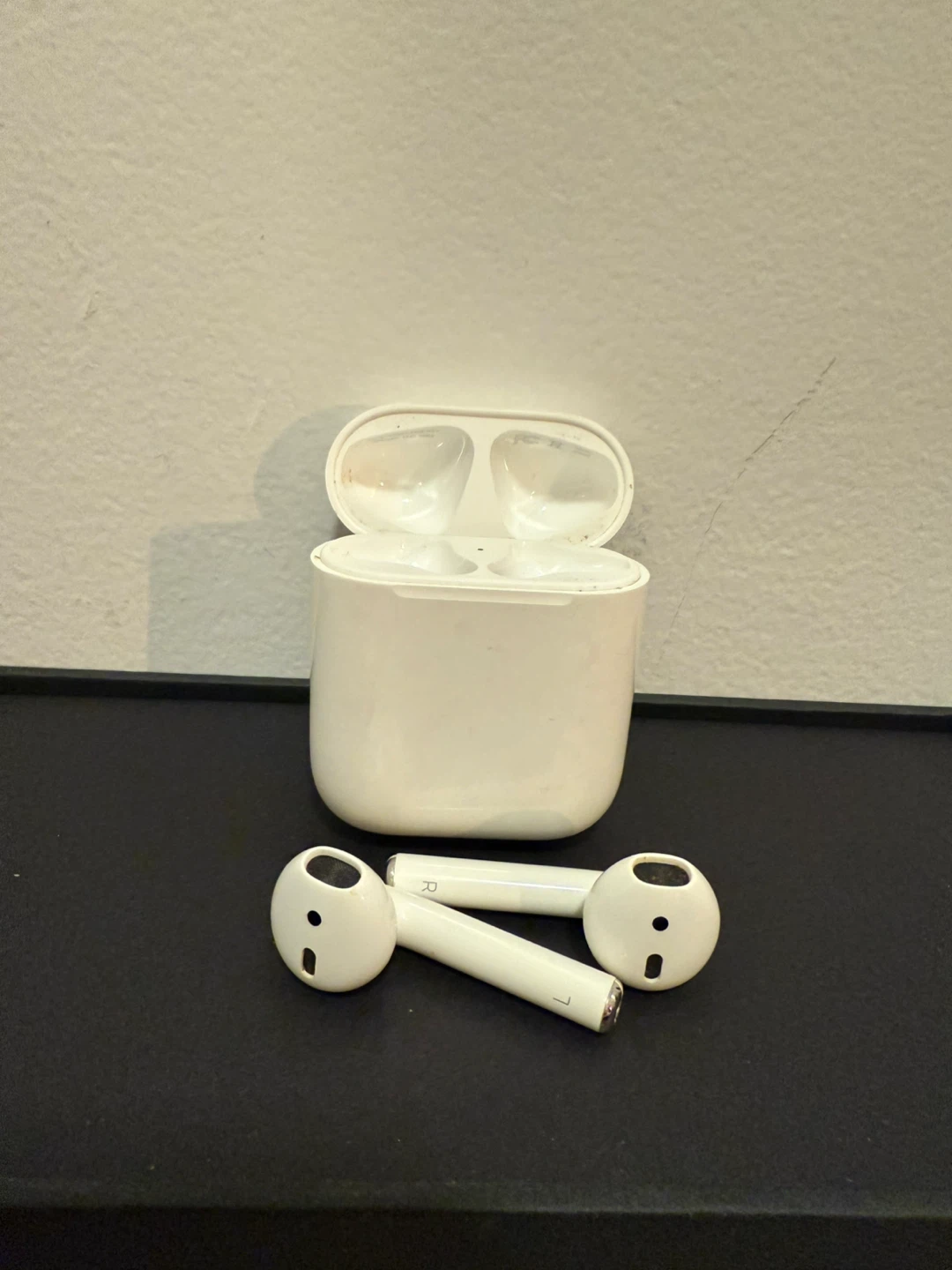 Apple AirPods 2