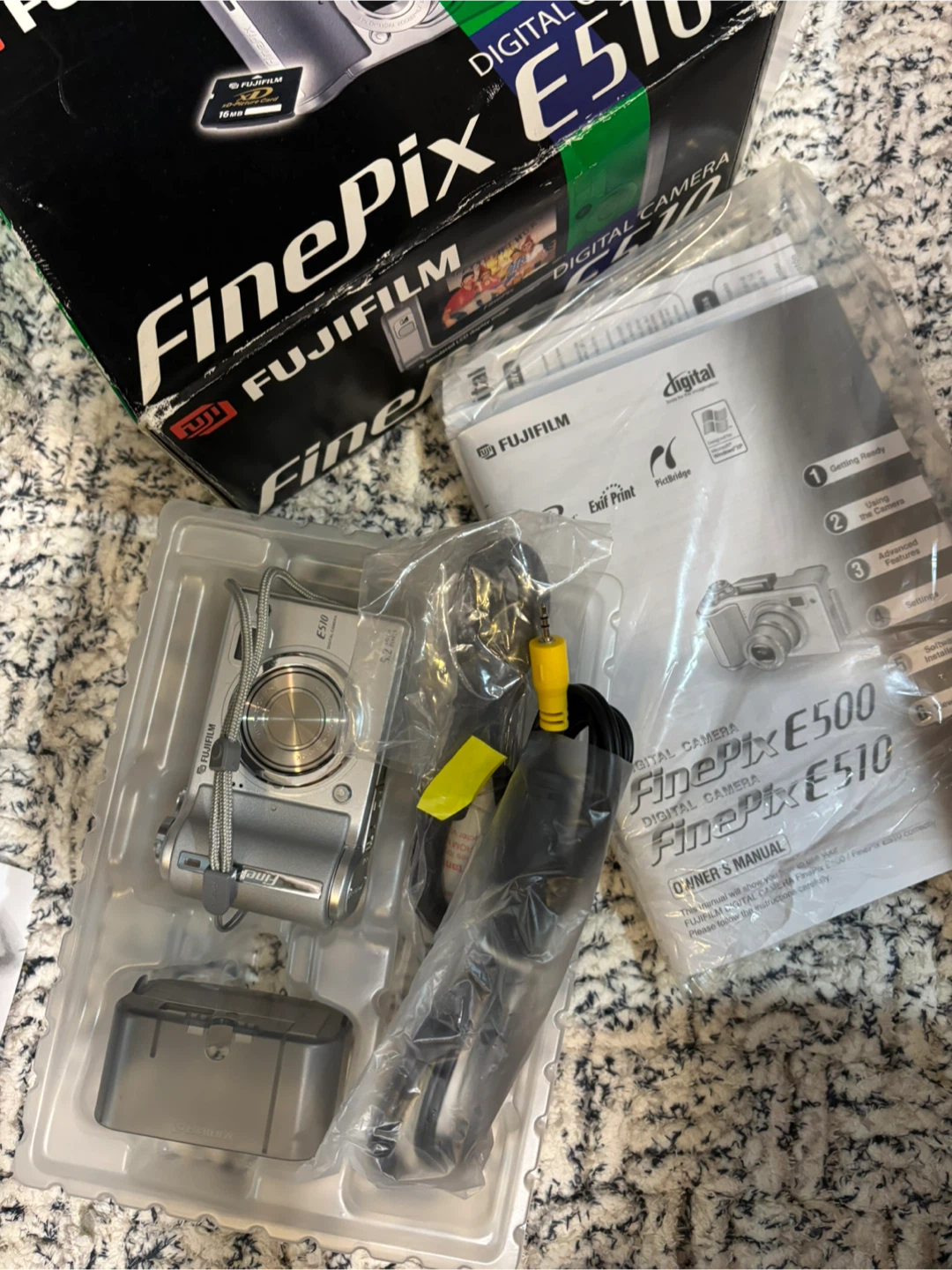 Fujifilm FinePix E510 Digital Camera - Like New! - photo 4