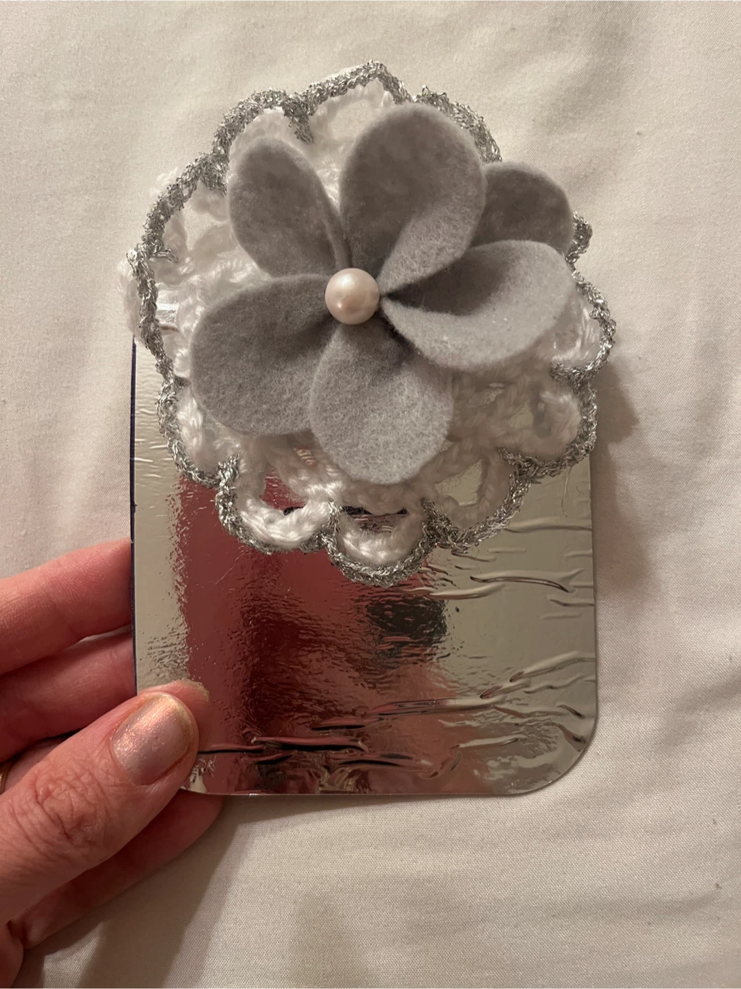 Handmade Crochet Flower Hair Clip - photo 2