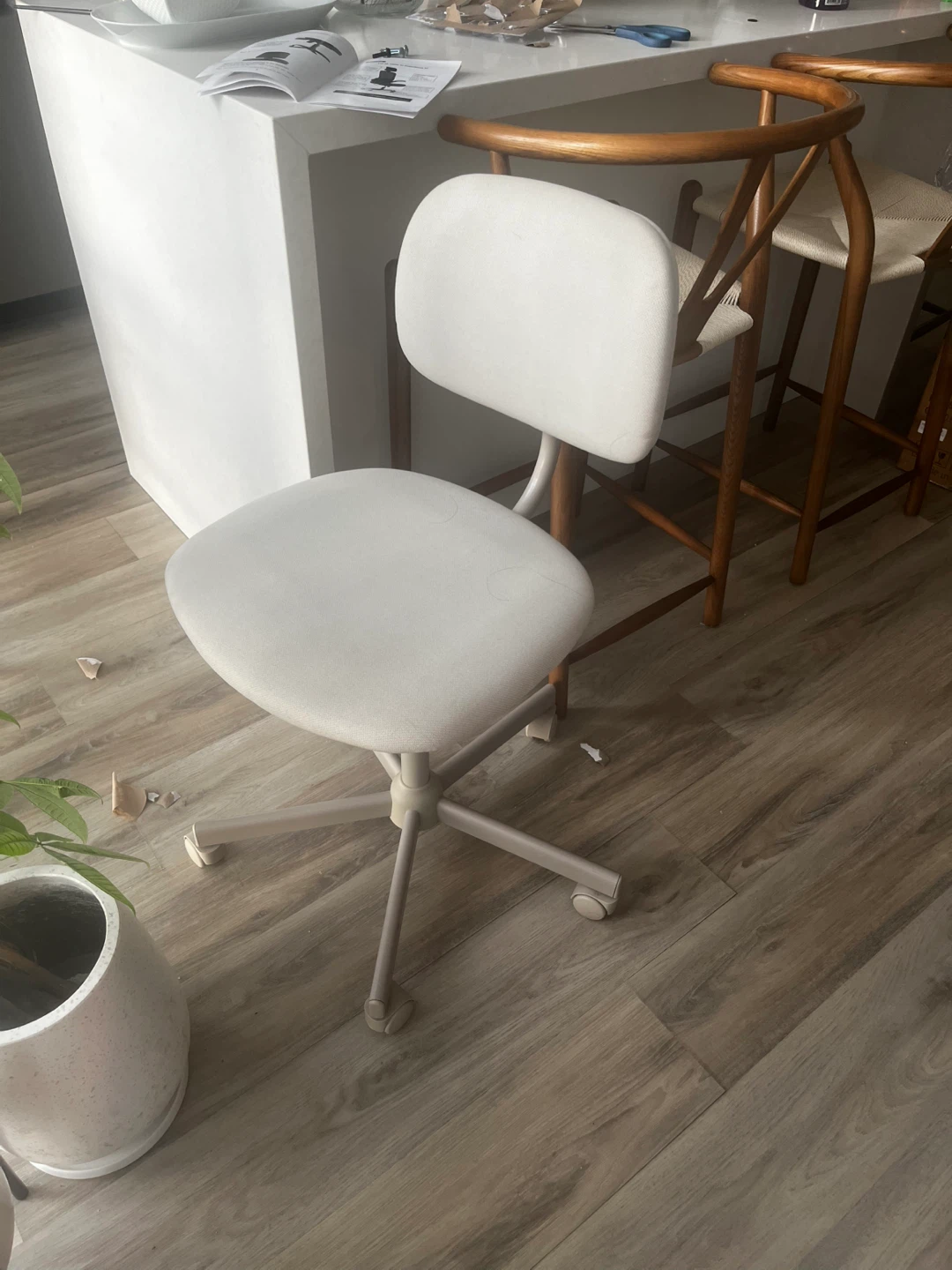White Swivel Desk Chair -Ikea bleckberget - photo 2
