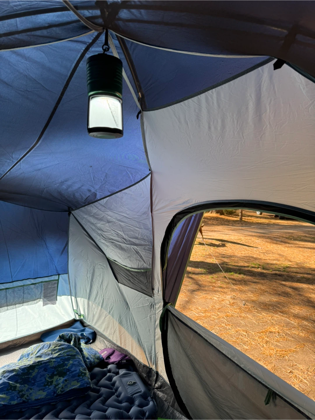 Selling an 8-person Coleman tent and 3 camping chairs - photo 5