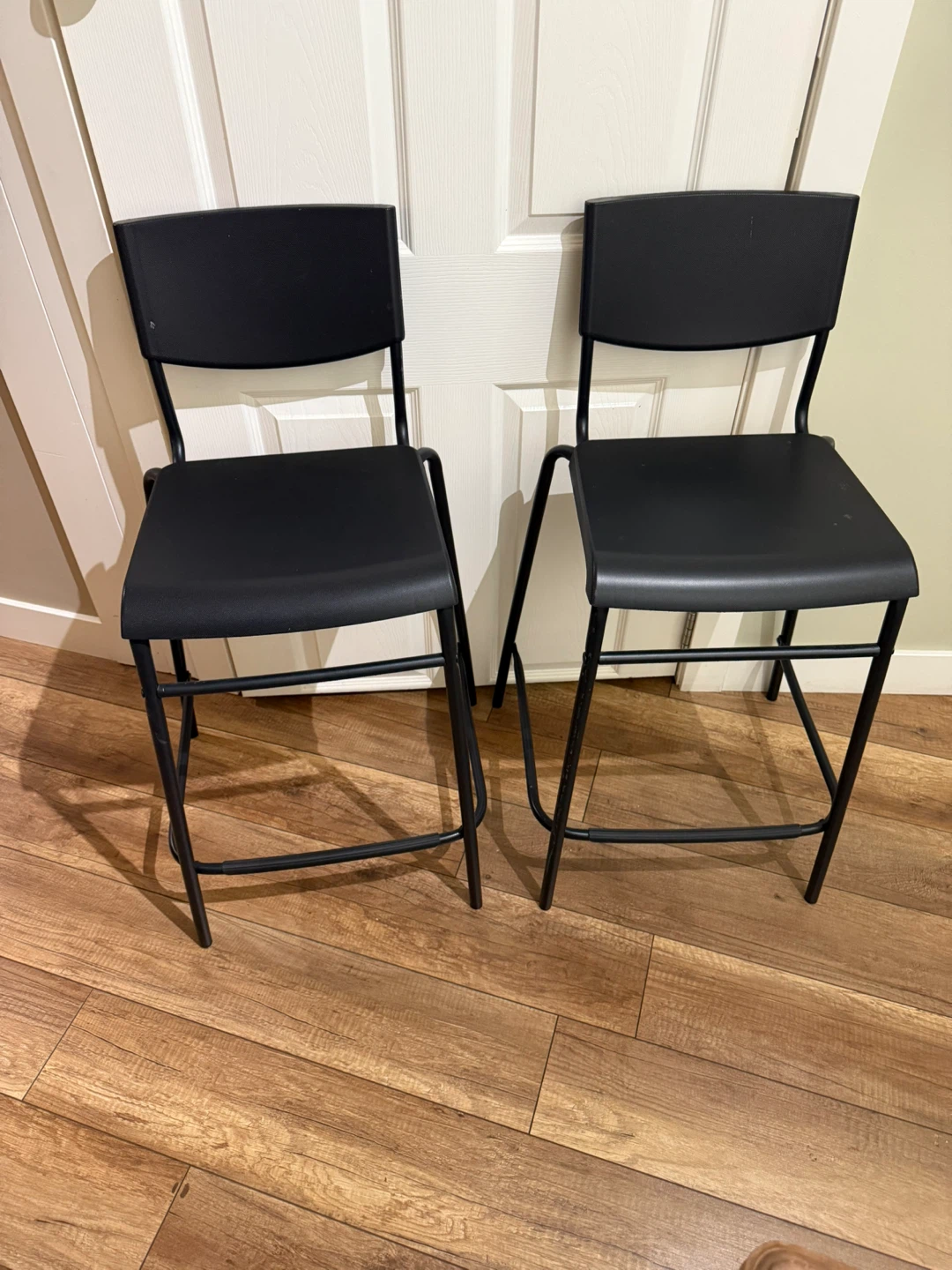 Set of 2 Black Bar Stools